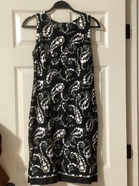 Liz Claiborne Black White Embroidered Floral Dress